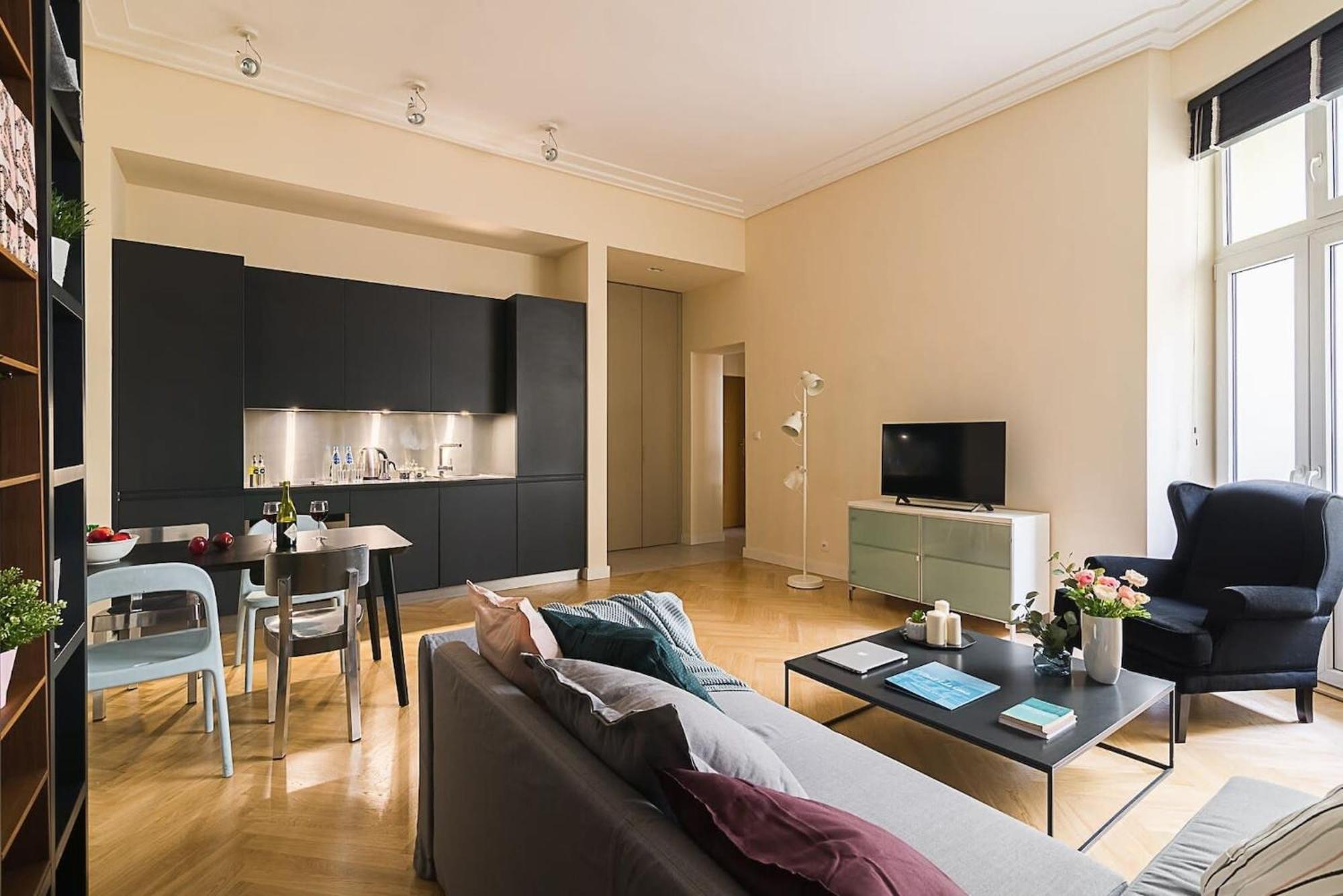 Rent Like Home - Hoza 39 Varsovie Extérieur photo